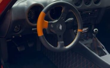76-datsan-280z-1976-orange-17