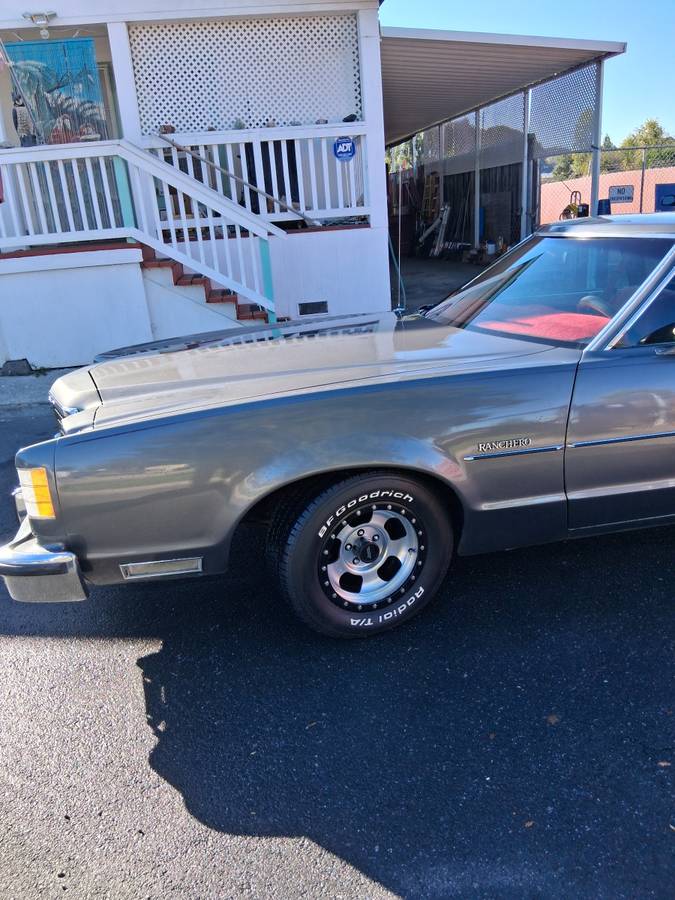 79-ford-ranchero-1979-grey-2