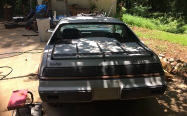 85-pontiac-fiero-1985-silver-10