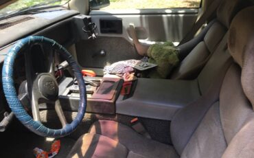 85-pontiac-fiero-1985-silver-14