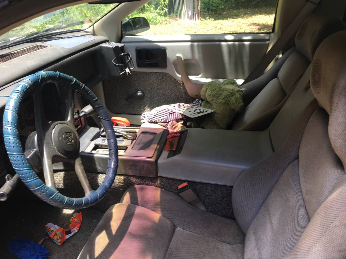 85-pontiac-fiero-1985-silver-14