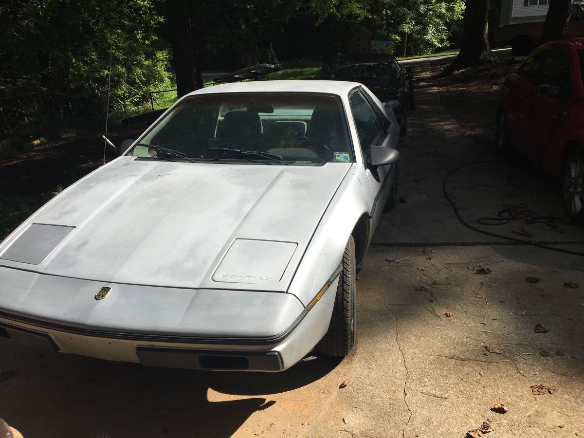 85-pontiac-fiero-1985-silver-4