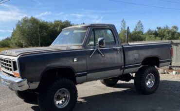 86-dodge-w150-1986