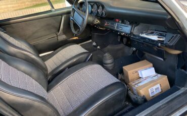 91112-g-model-1976-white