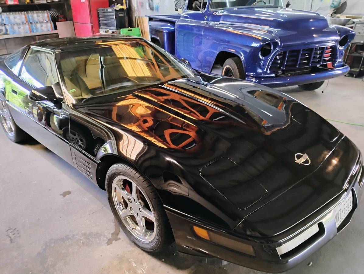 92-corvette-1992-black-1