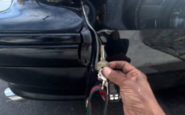 94-chevy-impala-1994-black-13