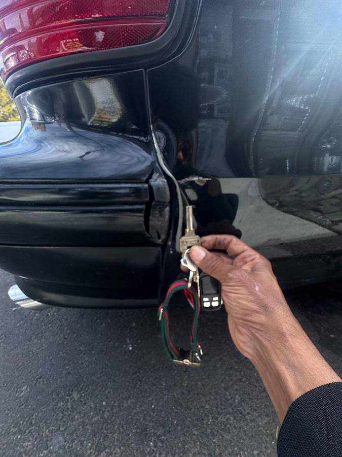 94-chevy-impala-1994-black-13