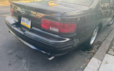94-chevy-impala-1994-black-16