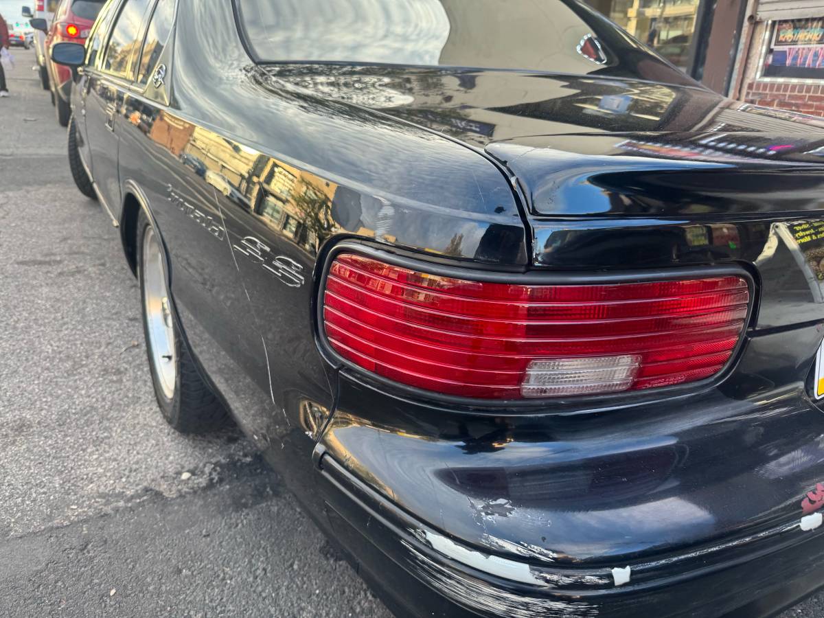 94-chevy-impala-1994-black-6