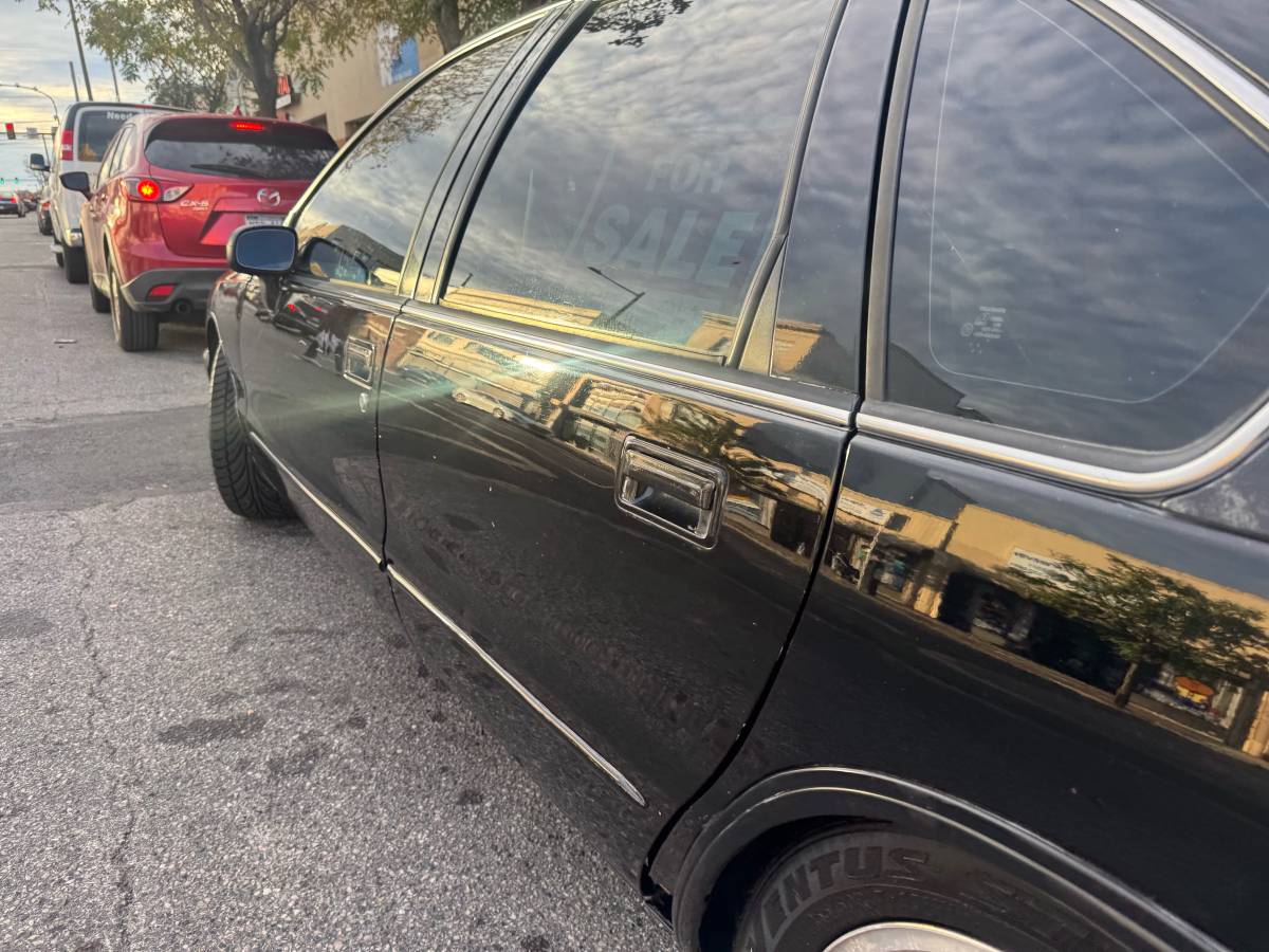 94-chevy-impala-1994-black-7