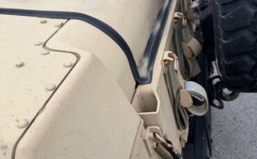 AM-General-HMMWV-Humvee-1901-SUV-10