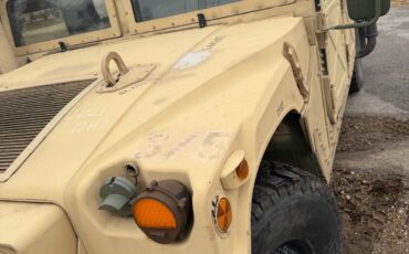 AM-General-HMMWV-Humvee-1901-SUV-2