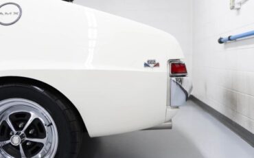 AMC-AMX-1968-Coupe-28