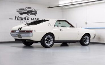 AMC-AMX-1968-Coupe-32