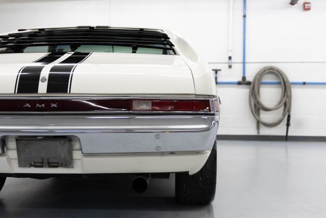 AMC-AMX-1968-Coupe-37