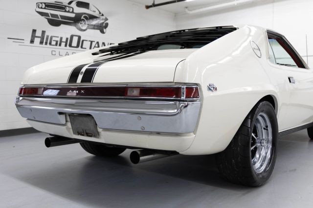 AMC-AMX-1968-Coupe-38
