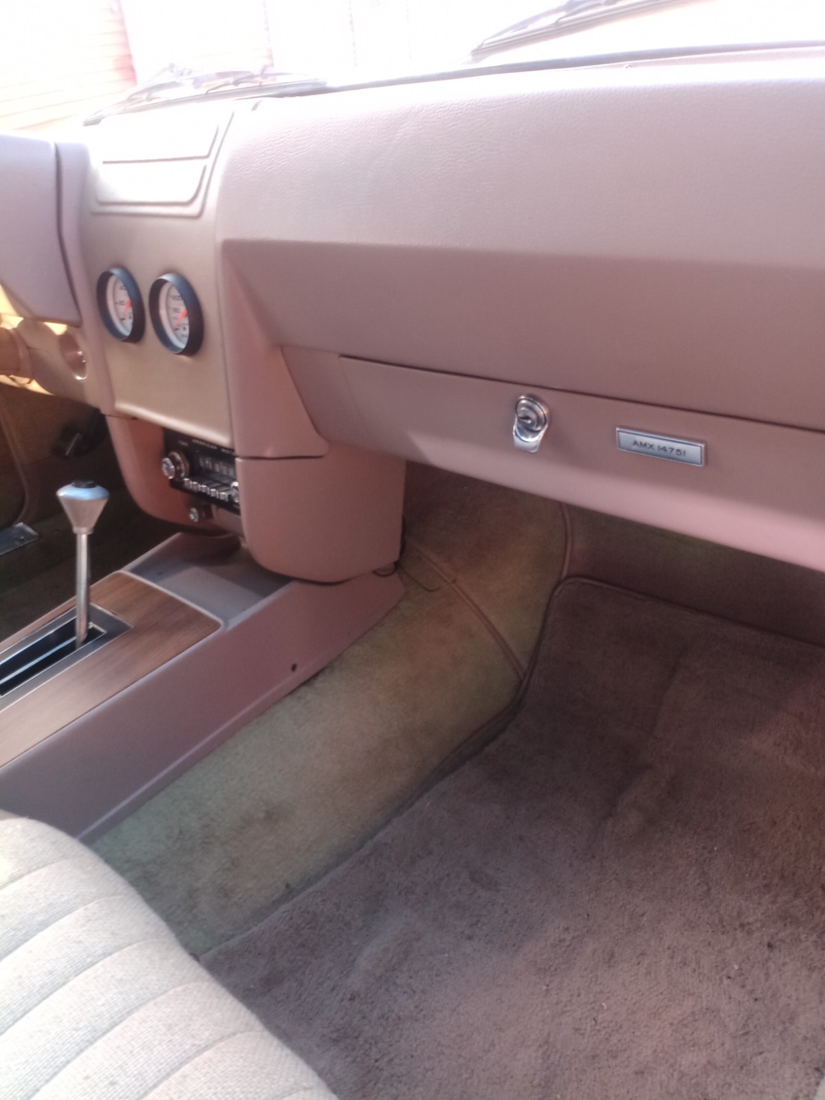 AMC-AMX-1969-Coupe-14