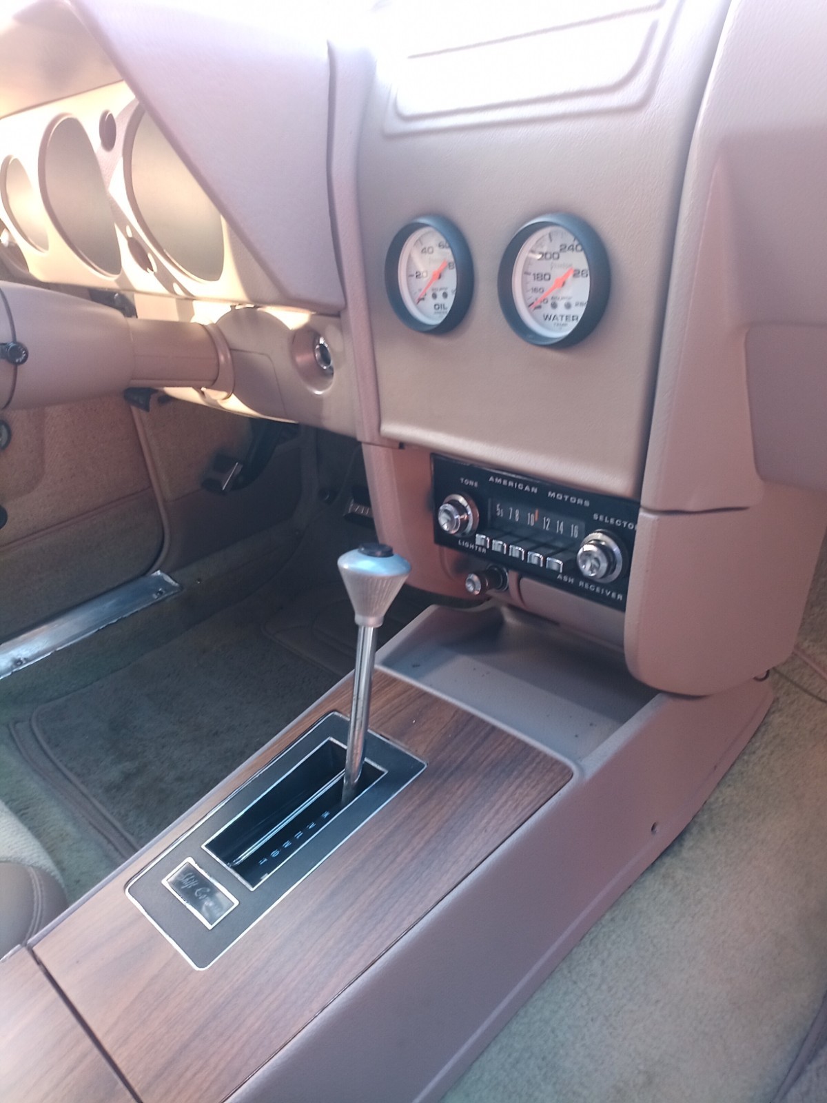 AMC-AMX-1969-Coupe-15