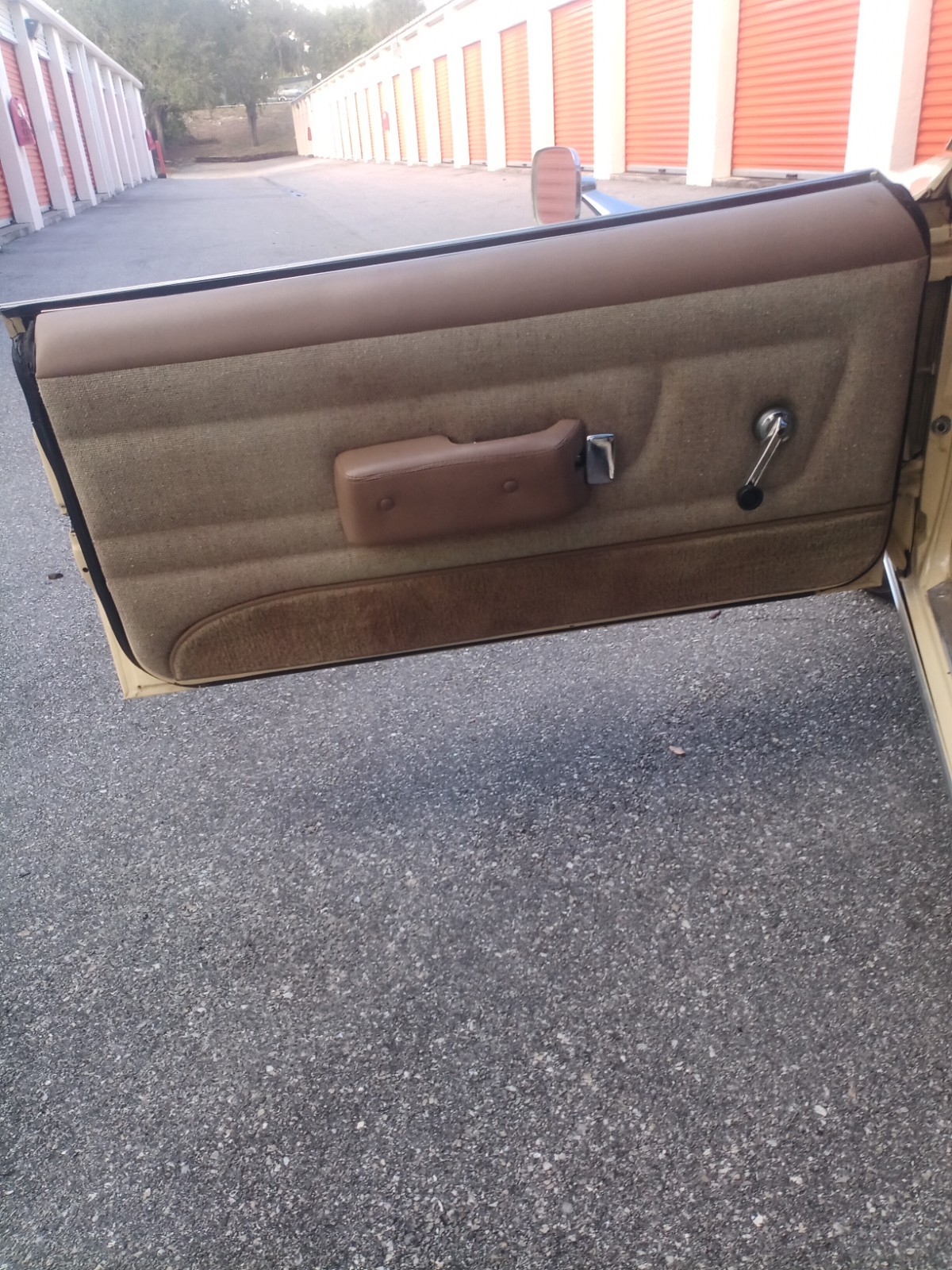 AMC-AMX-1969-Coupe-16