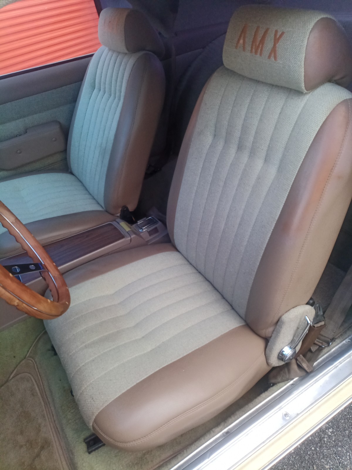 AMC-AMX-1969-Coupe-17