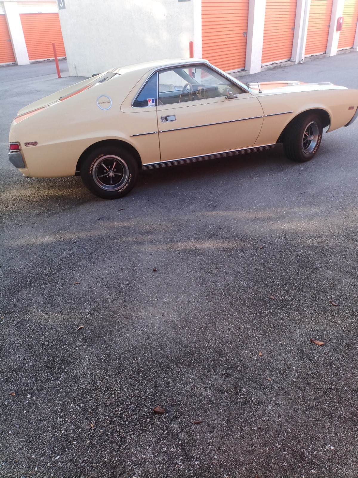 AMC-AMX-1969-Coupe-2