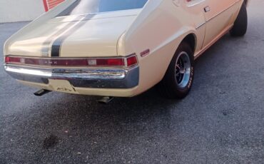 AMC-AMX-1969-Coupe-3