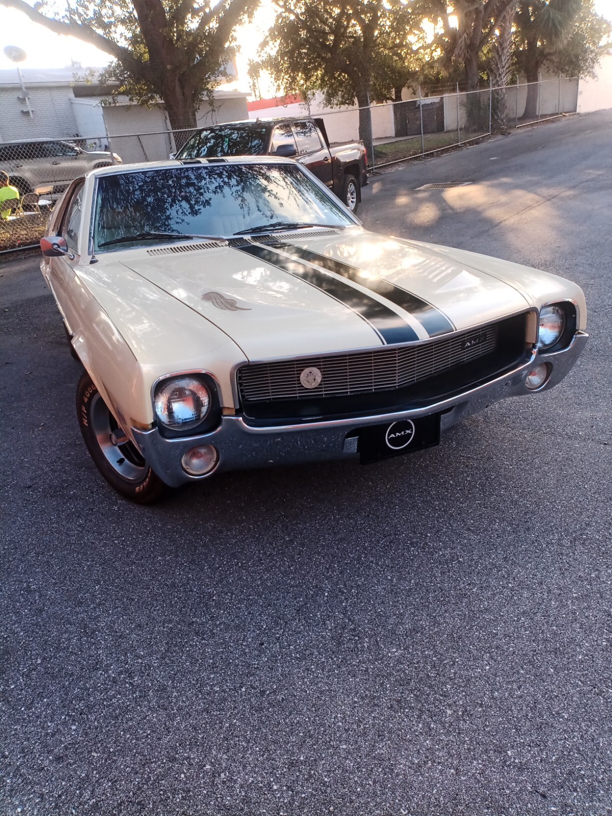 AMC-AMX-1969-Coupe-5
