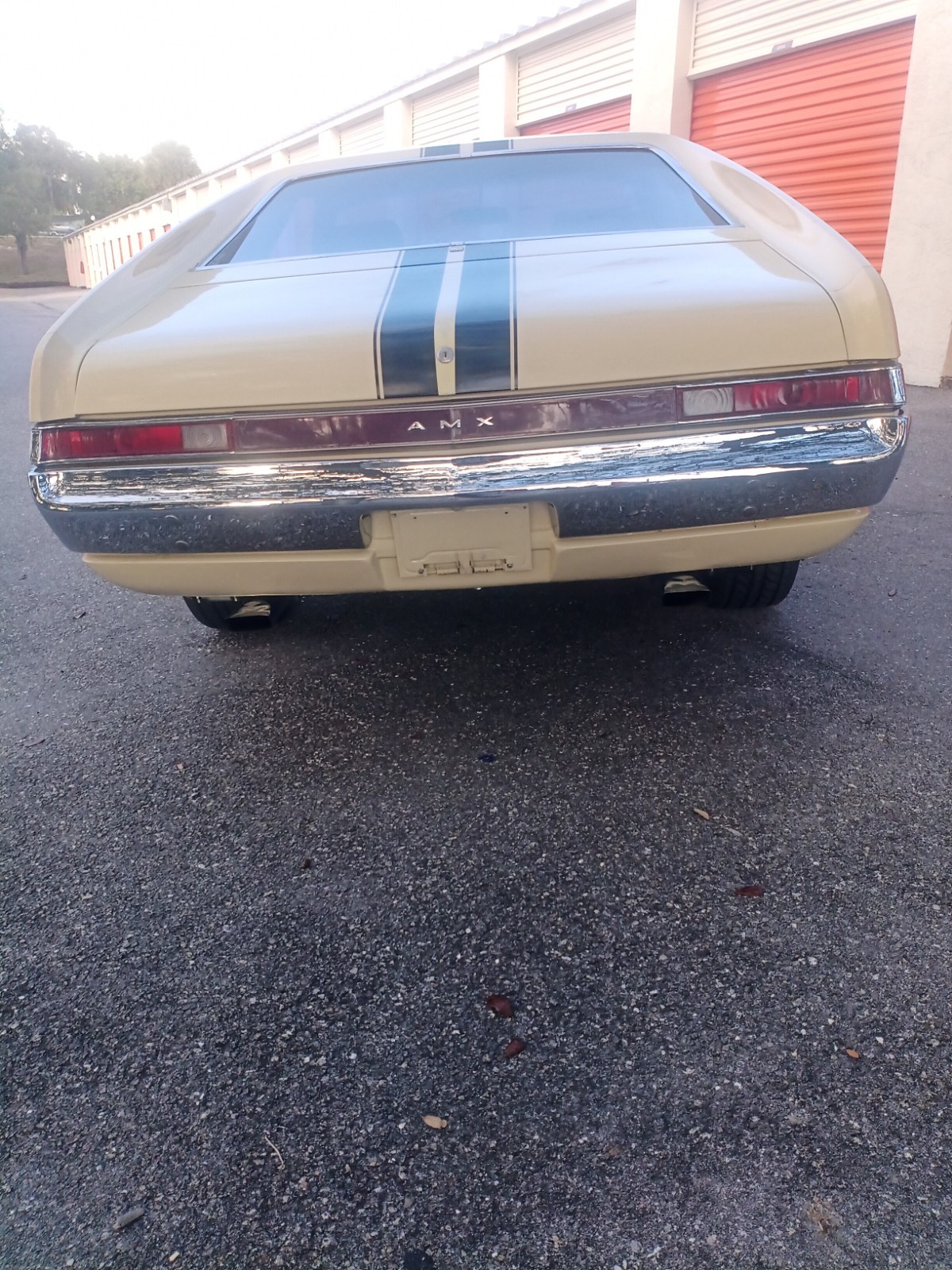 AMC-AMX-1969-Coupe-8