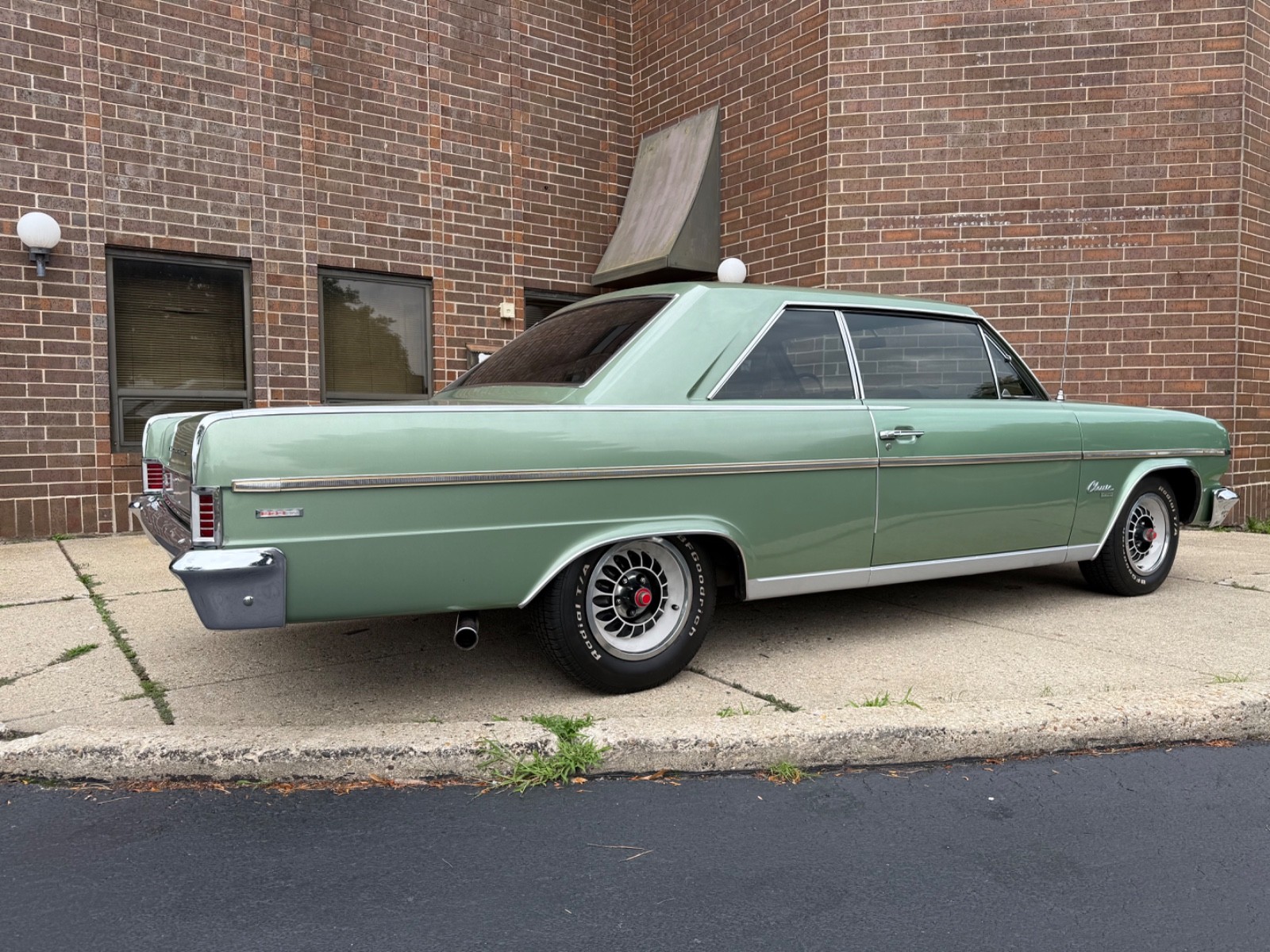 AMC-Rambler-1966-Coupe-12