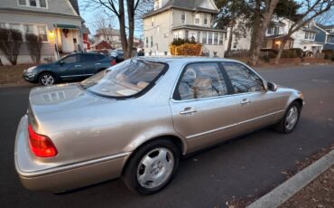 Accuracy-legend-l-1993