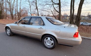 Accuracy-legend-l-1993-5