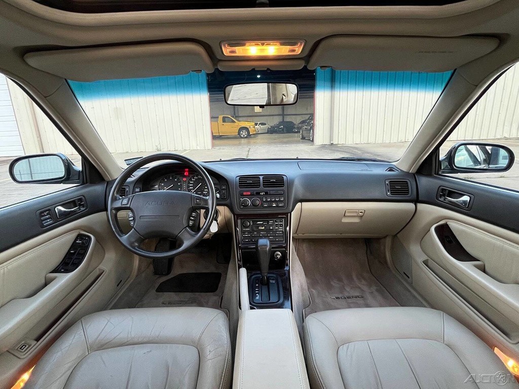 Acura-Legend-1995-Sedan-15