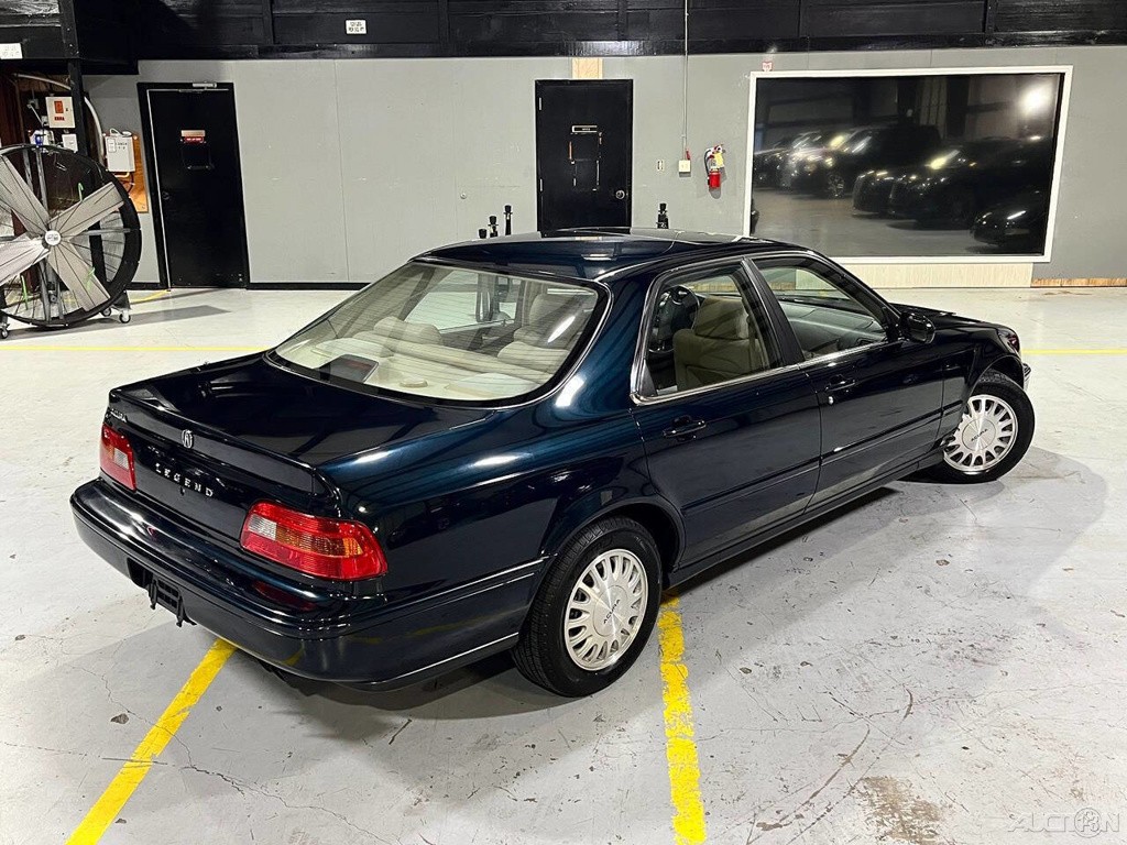 Acura-Legend-1995-Sedan-8