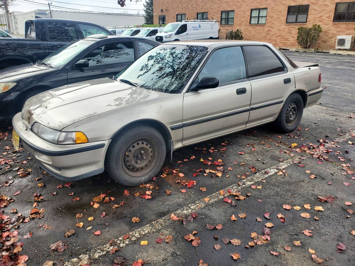 Acura-integra-1990-silver