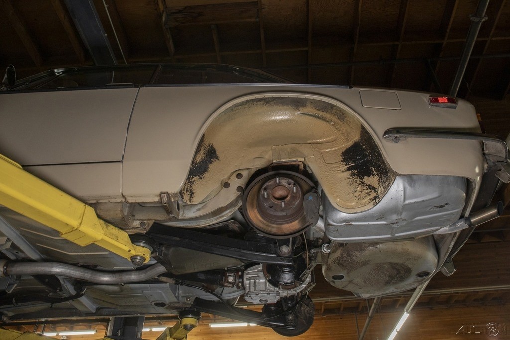 Alfa-Romeo-GTV-1973-Coupe-19