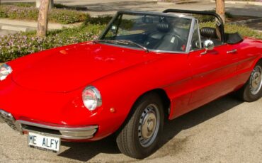 Alfa-Romeo-Spider-1969-Convertible-13