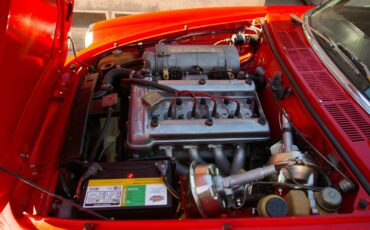 Alfa-Romeo-Spider-1969-Convertible-22