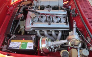 Alfa-Romeo-Spider-1969-Convertible-23