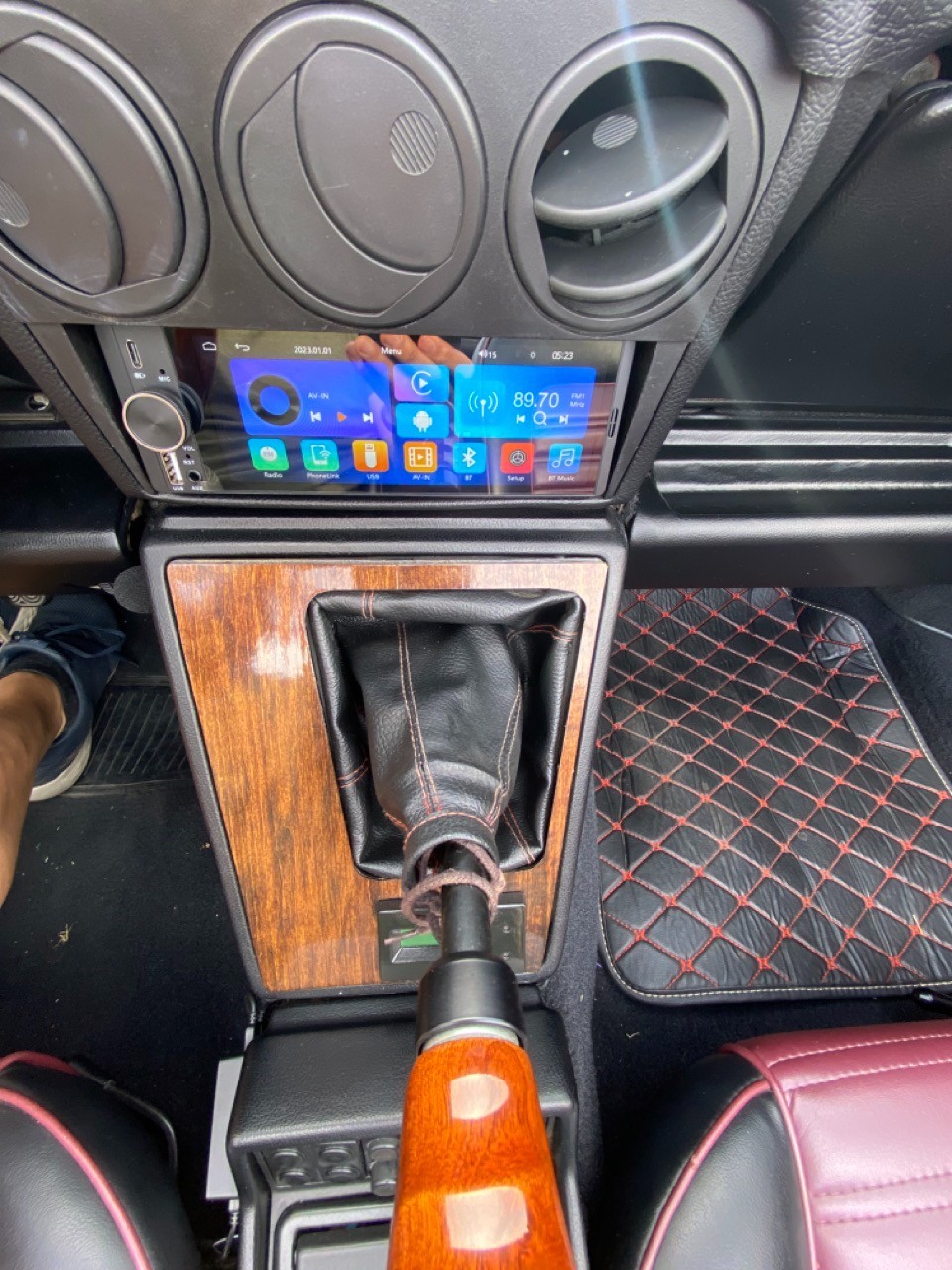 Alfa-Romeo-Spider-1987-Convertible-15