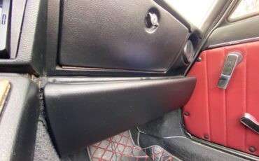 Alfa-Romeo-Spider-1987-Convertible-16