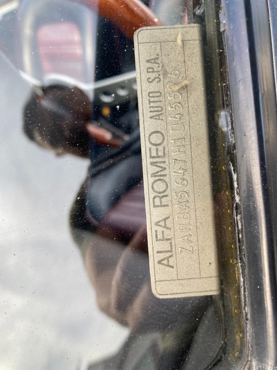 Alfa-Romeo-Spider-1987-Convertible-23