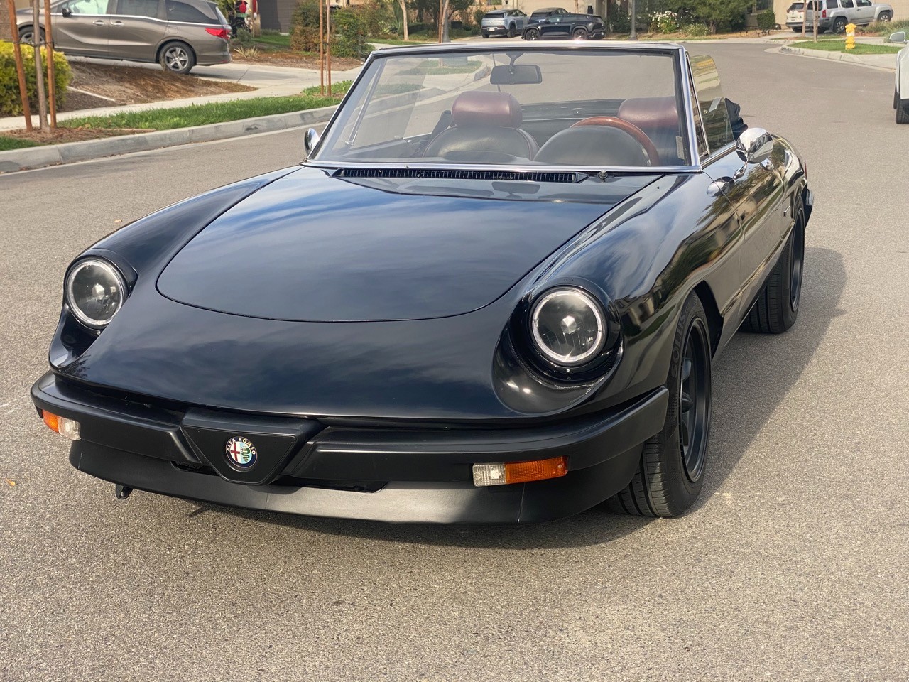 Alfa-Romeo-Spider-1987-Convertible-7