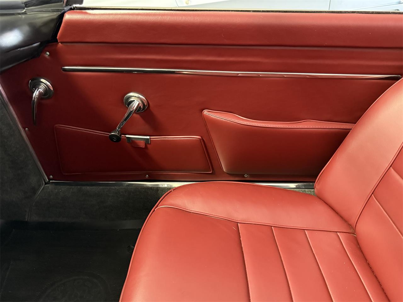 Alfa-romeo-2000-1960-Blue-Red-17