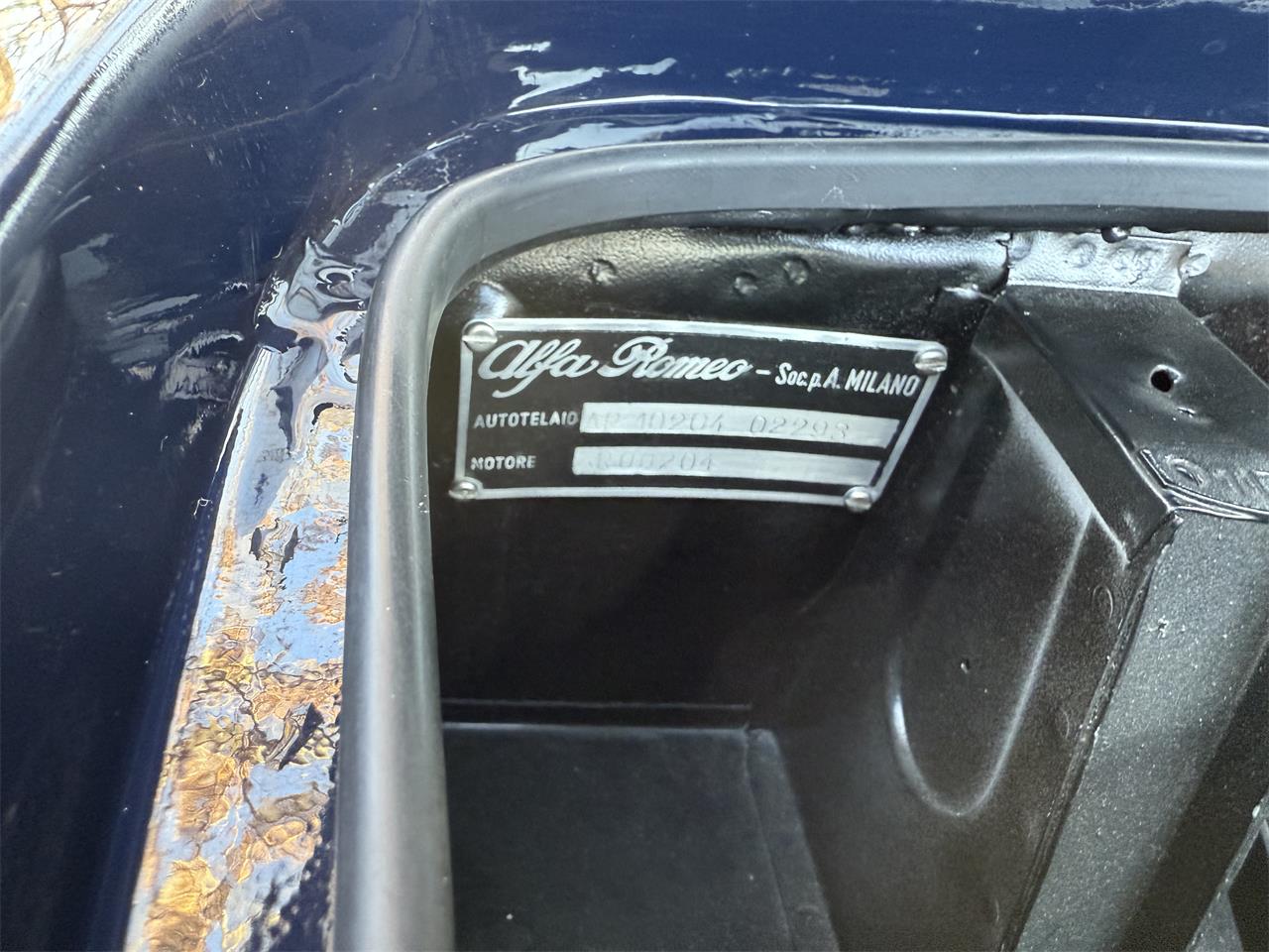 Alfa-romeo-2000-1960-Blue-Red-25