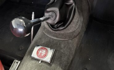 Alfa-romeo-2000-1960-Blue-Red-32