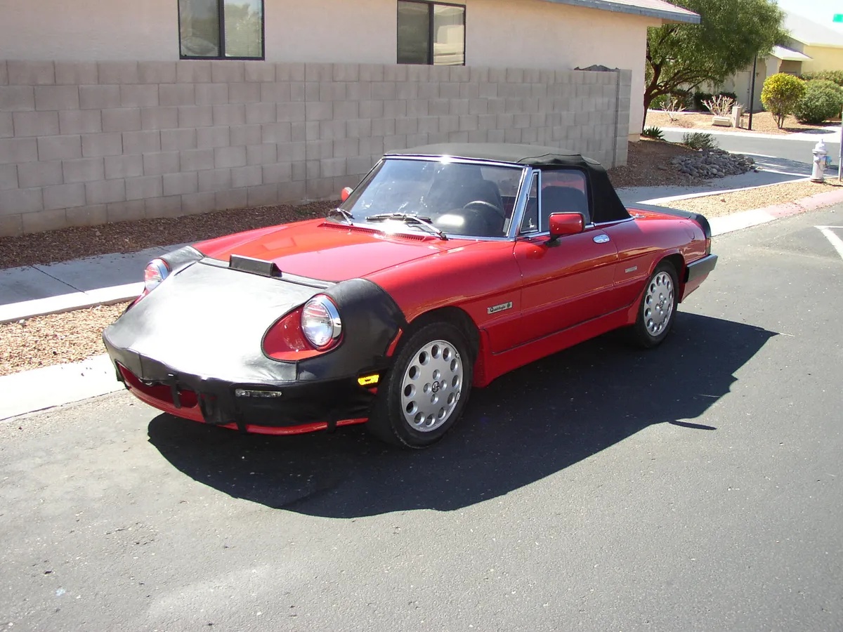 Alfa-romeo-Quadrifoglio-1986-Red-Gray-3