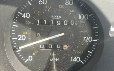 Alfa-romeo-Spider-1986-Red-Black-16