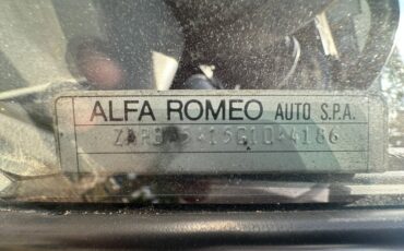 Alfa-romeo-Spider-1986-Red-Black-3