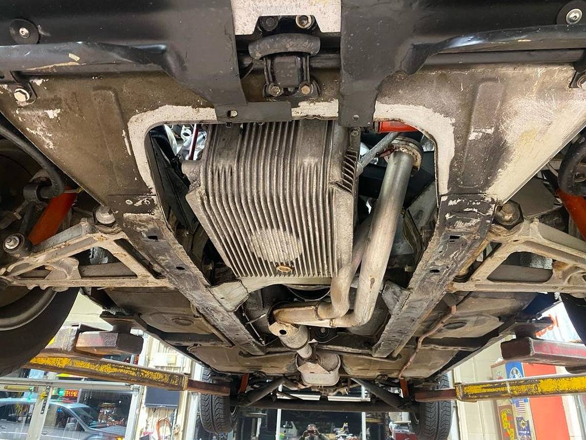 Alfa-romeo-alfetta-gt-1976-silver-15