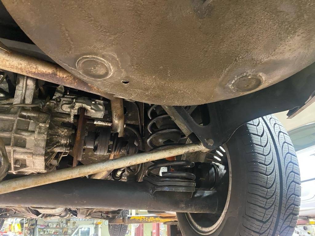 Alfa-romeo-alfetta-gt-1976-silver-17